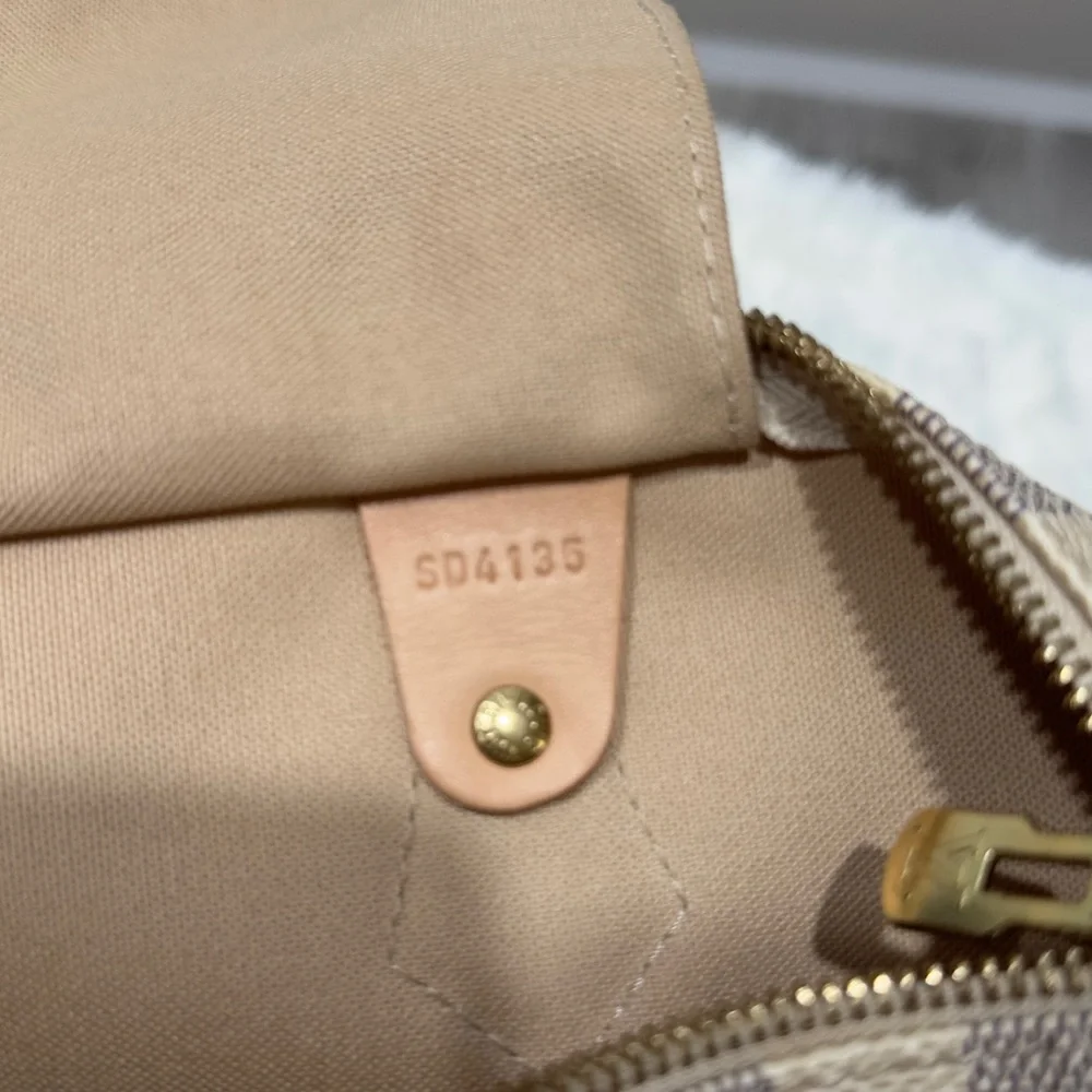 Louis Vuitton Damier Azur Satchel - Cream and Tan 35 - Picture 15 of 16